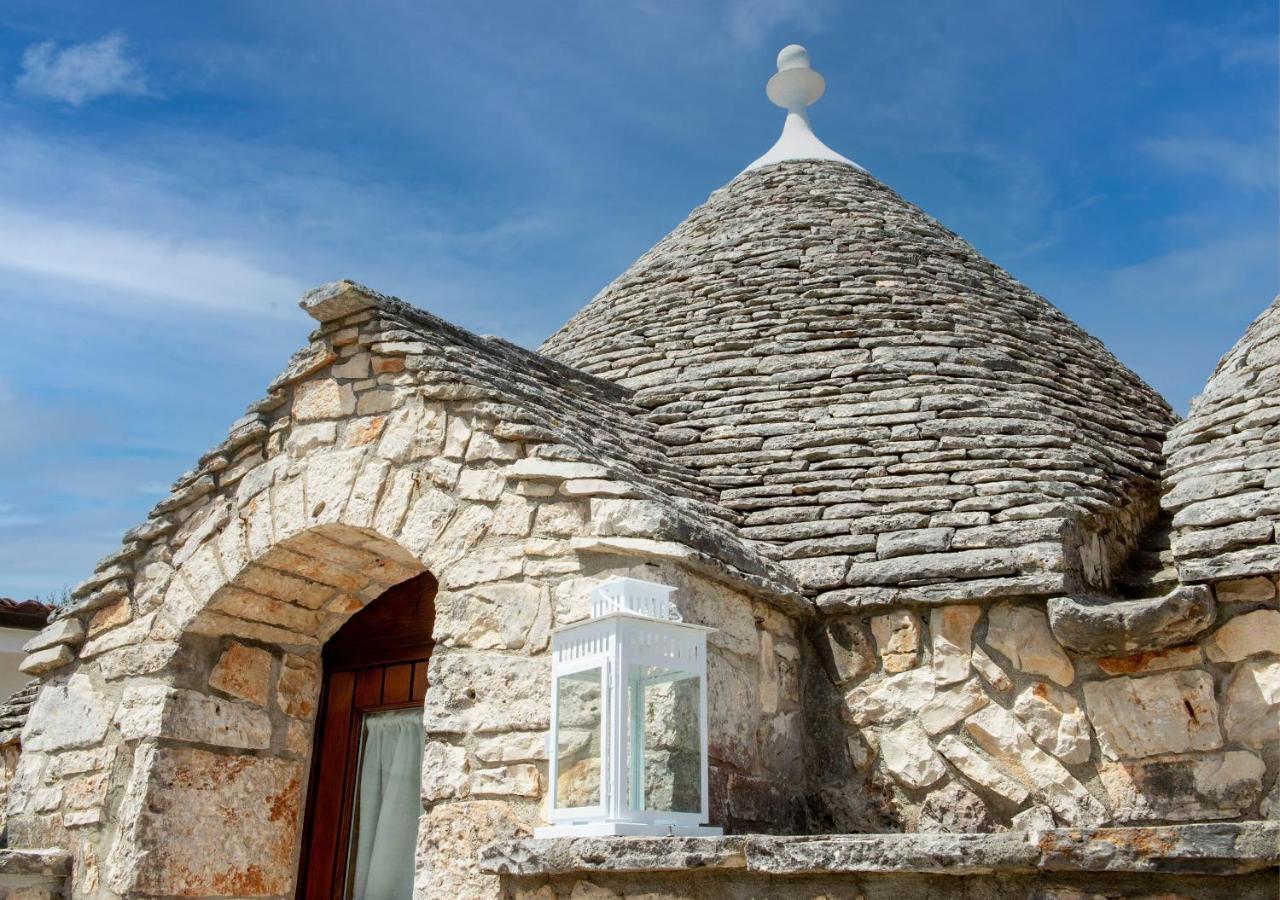 I Trulli Di Eva Apartment โนซิ ภายนอก รูปภาพ