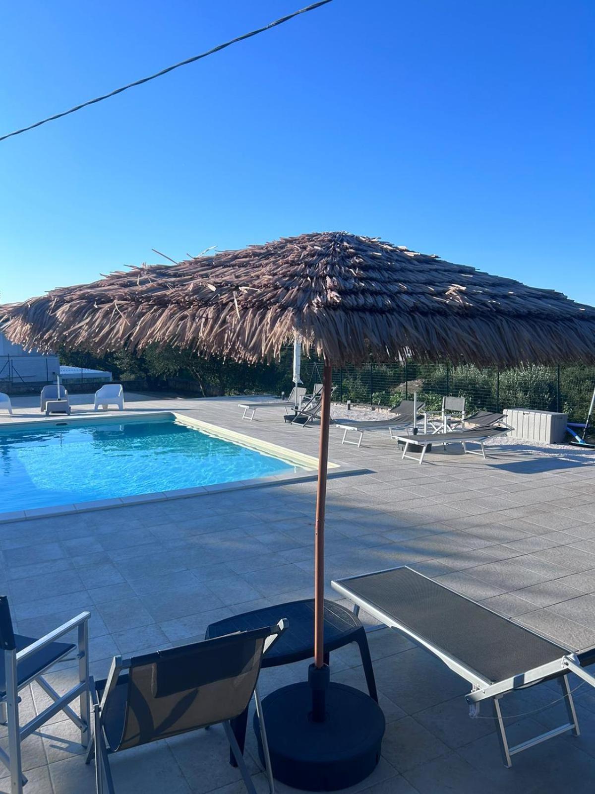 I Trulli Di Eva Apartment โนซิ ภายนอก รูปภาพ