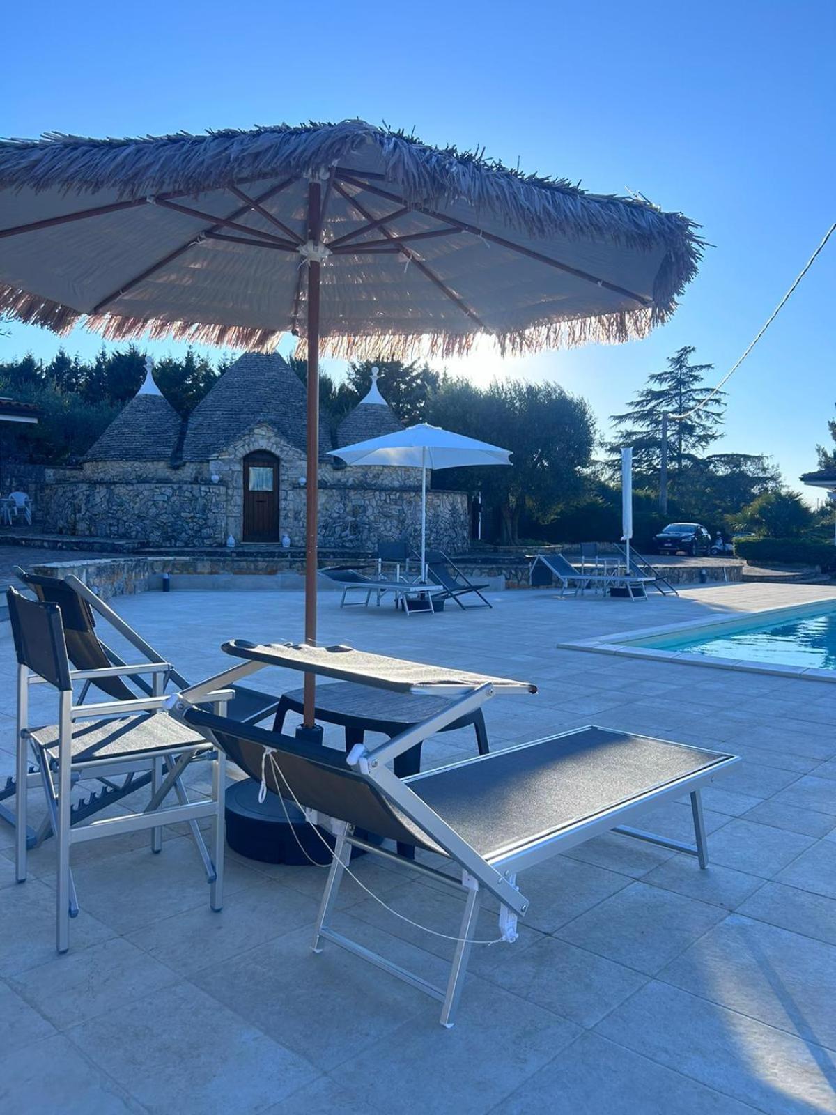I Trulli Di Eva Apartment โนซิ ภายนอก รูปภาพ